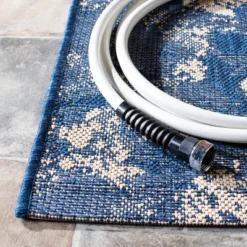 Courtyard CY6333 Power Loomed Indoor/Outdoor Area Rug - Safavieh