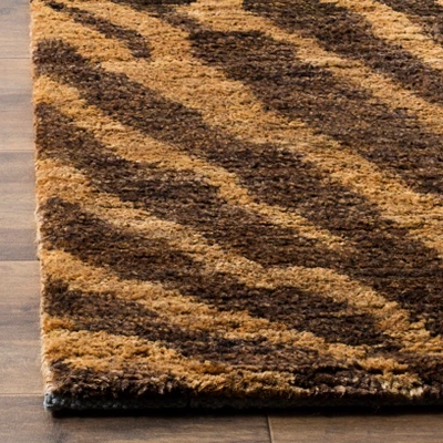 2'6"x8' Runner Tiger Print Natural/Black - Safavieh 3 2'6"x8' Runner Tiger Print Natural/Black - Safavieh