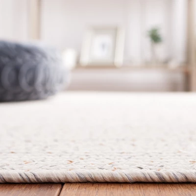 Braided BRA201 Hand Woven Area Rug - Safavieh 4 Braided BRA201 Hand Woven Area Rug - Safavieh - Image 2