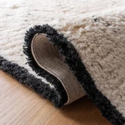 Rosalina Rug Ivory/Black - Safavieh -Safavieh Sales Store GUEST 312e719f 98ca 4615 bb4b 117d12d4a15d