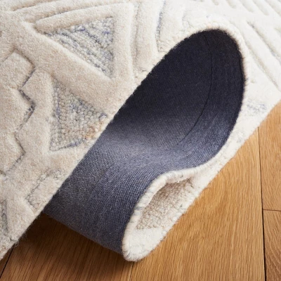 Artistry ARR503 Hand Tufted Area Rug - Safavieh 6 Artistry ARR503 Hand Tufted Area Rug - Safavieh - Image 4