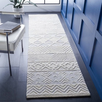 Artistry ARR503 Hand Tufted Area Rug - Safavieh 3 Artistry ARR503 Hand Tufted Area Rug - Safavieh