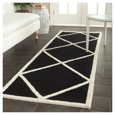 Reave Geometric Area Rug - Safavieh 4 Reave Geometric Area Rug - Safavieh - Image 2