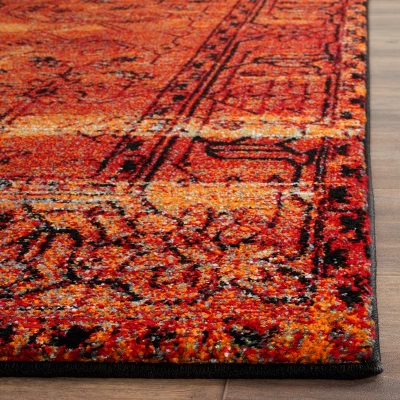 Vintage Hamadan VTH216 Power Loomed Area Rug - Safavieh 4 Vintage Hamadan VTH216 Power Loomed Area Rug - Safavieh - Image 2