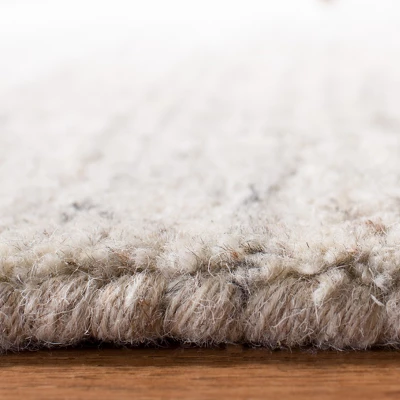 Himalaya HIM413 Hand Tufted Area Rug - Safavieh 5 Himalaya HIM413 Hand Tufted Area Rug - Safavieh - Image 3