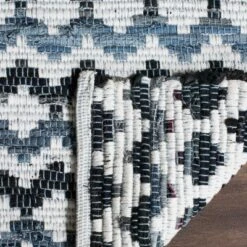 Rhayader Rug - Safavieh -Safavieh Sales Store GUEST d557ab98 5090 4deb b81d 81f170b3fe84