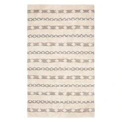 Ashlee Geometric Design Woven Rug - Safavieh -Safavieh Sales Store GUEST fa9a3afc 0a68 4654 8783 6e5c647856f0